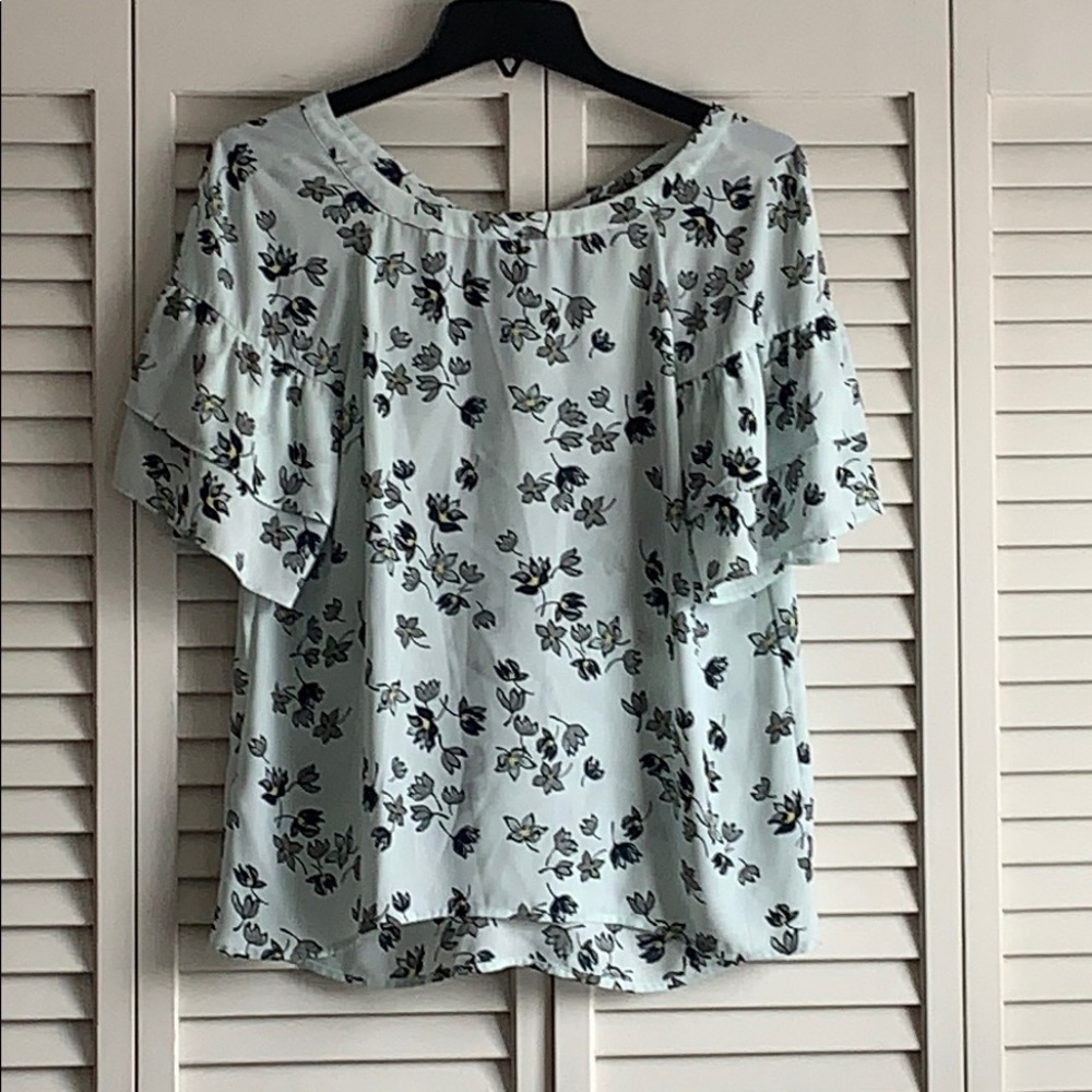 LOFT ruffle sleeve blouse